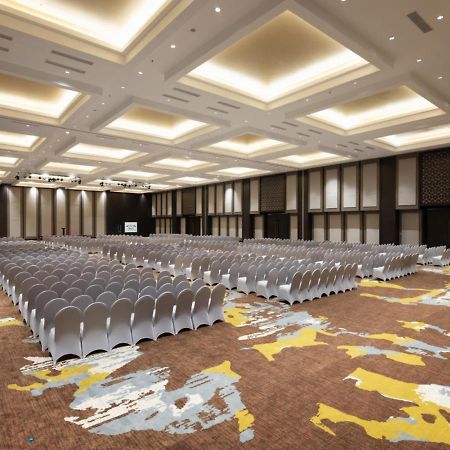 Aston Gresik Hotel & Conference Center المظهر الخارجي الصورة