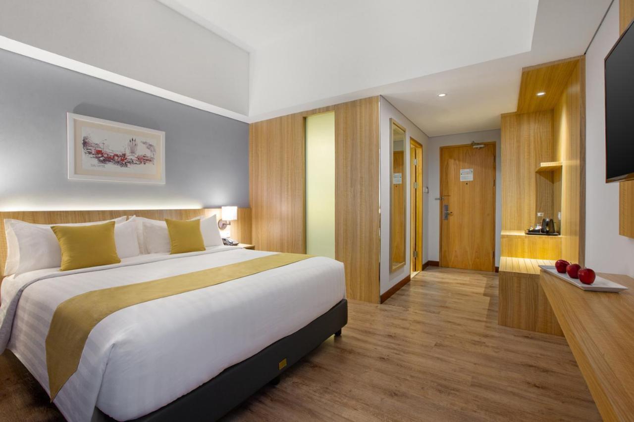 Aston Gresik Hotel & Conference Center المظهر الخارجي الصورة