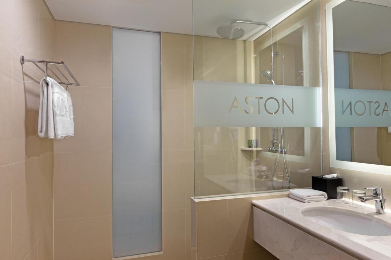 Aston Gresik Hotel & Conference Center المظهر الخارجي الصورة