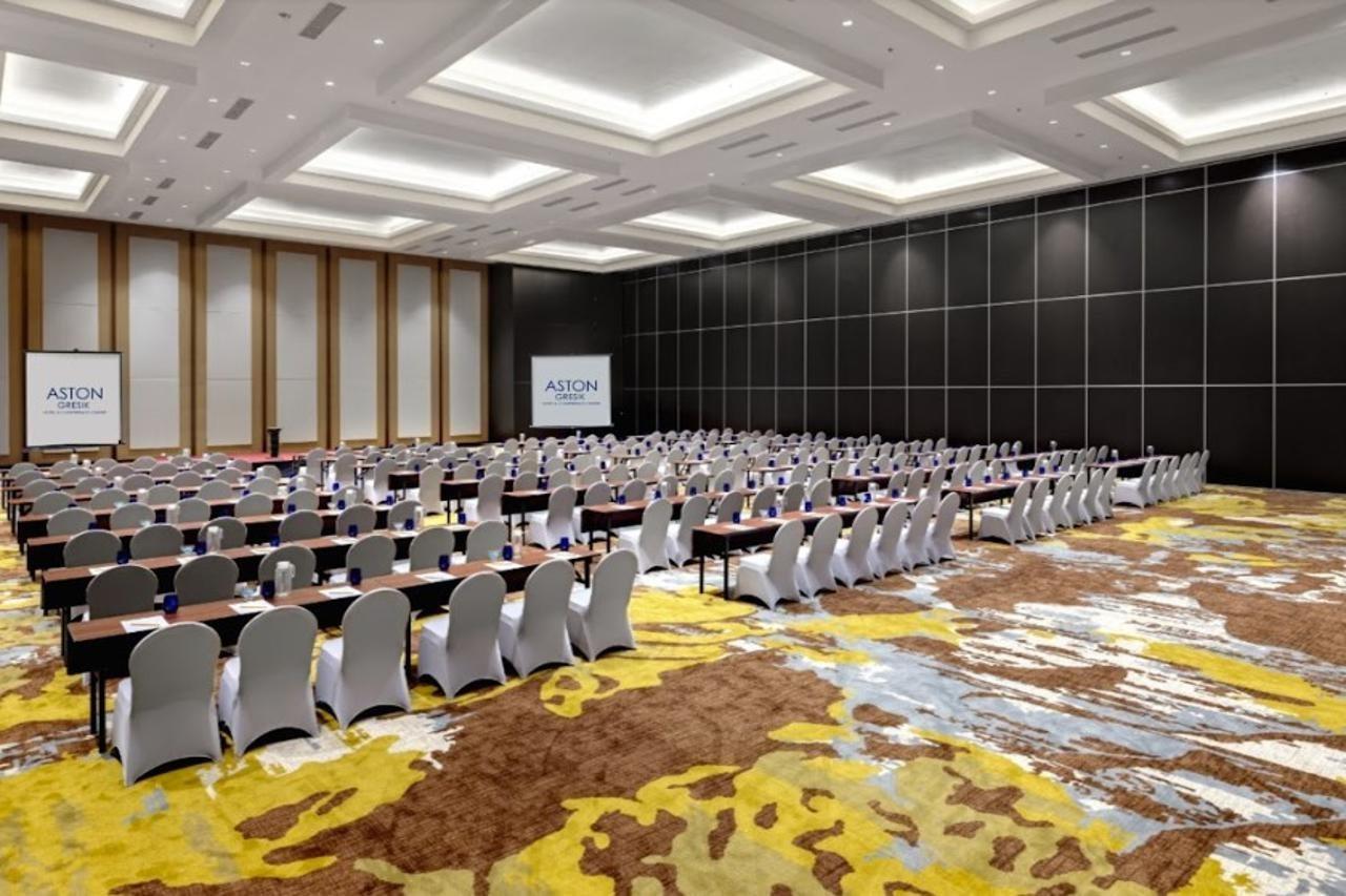 Aston Gresik Hotel & Conference Center المظهر الخارجي الصورة