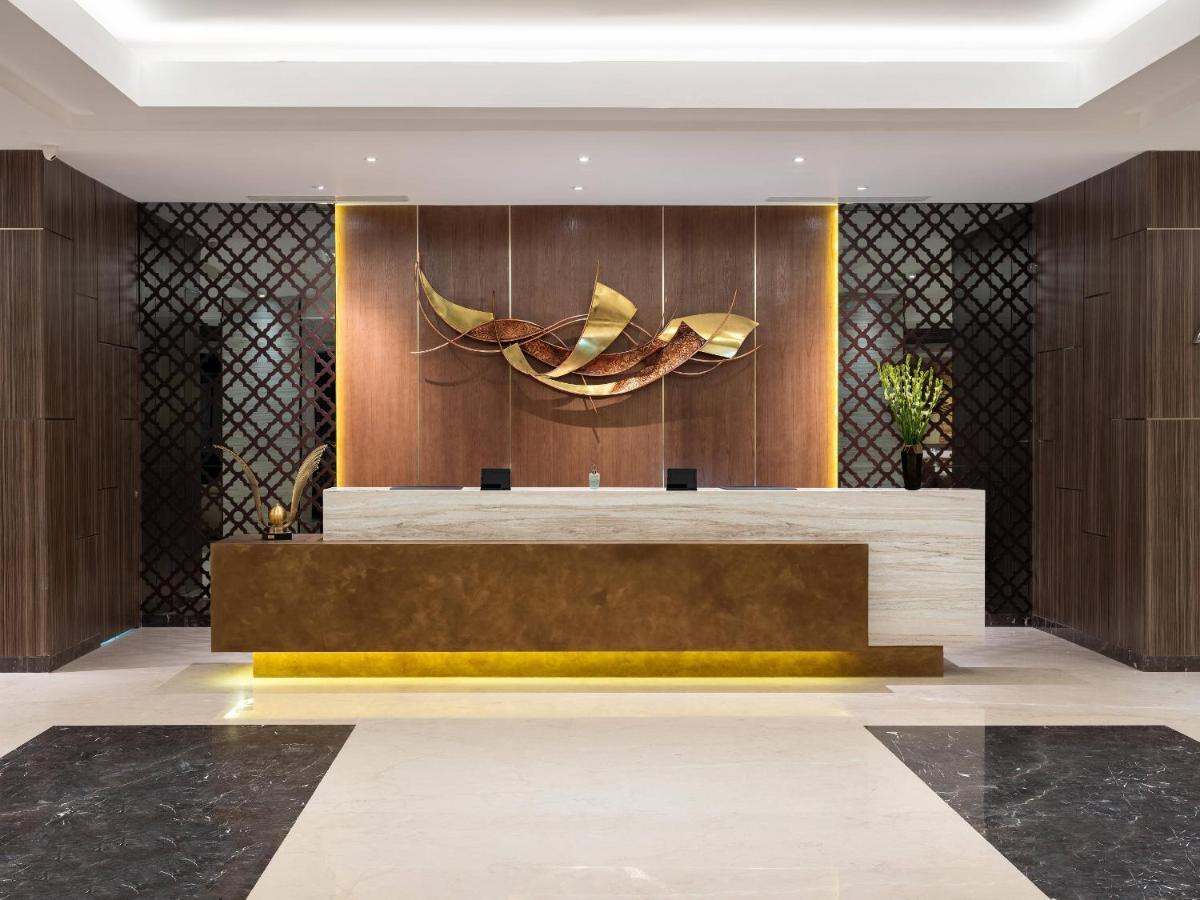 Aston Gresik Hotel & Conference Center المظهر الخارجي الصورة