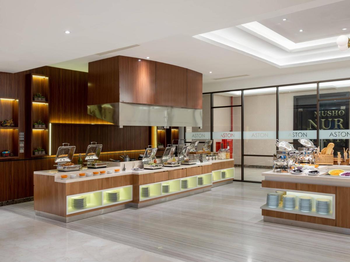 Aston Gresik Hotel & Conference Center المظهر الخارجي الصورة
