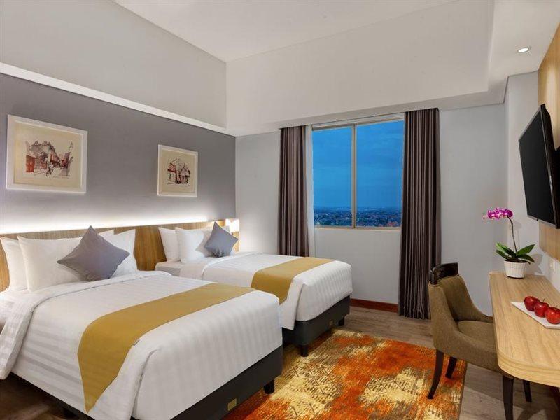 Aston Gresik Hotel & Conference Center المظهر الخارجي الصورة