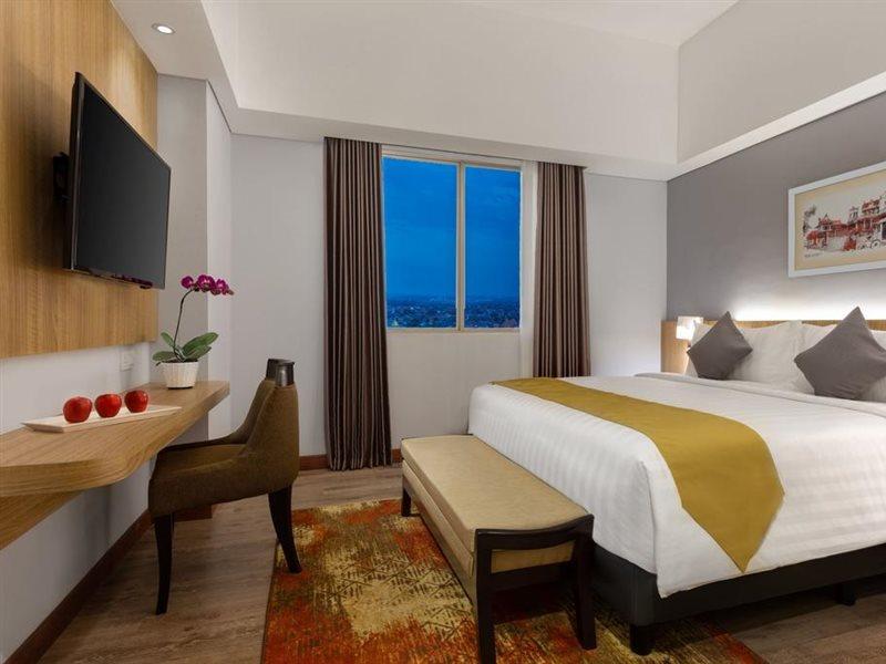 Aston Gresik Hotel & Conference Center المظهر الخارجي الصورة